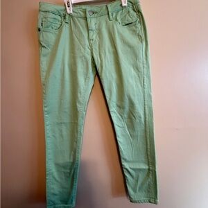 Vigoss Women's Straight Leg Jeans in Light Green